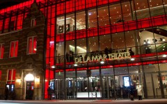 Directeur Edwin van Balken kondigt vertrek aan bij DeLaMar Theater